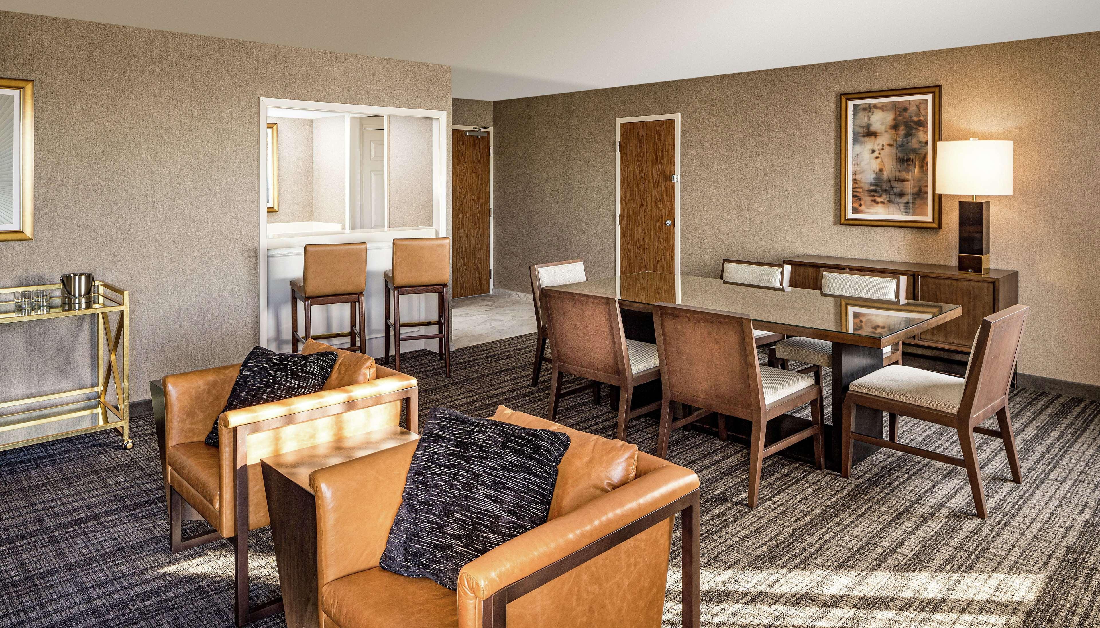 Doubletree By Hilton Dallas Near The Galleria Exteriér fotografie