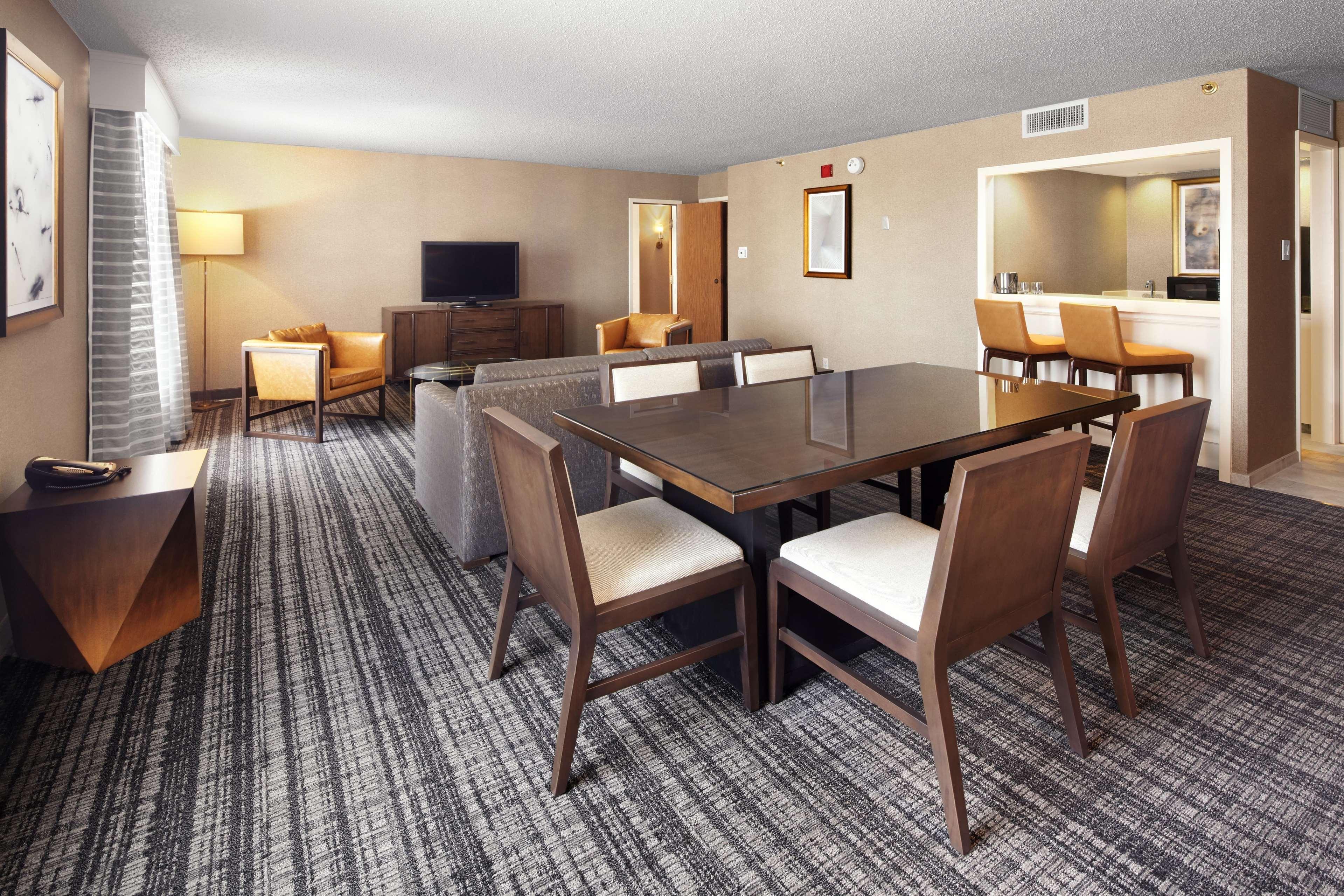 Doubletree By Hilton Dallas Near The Galleria Exteriér fotografie